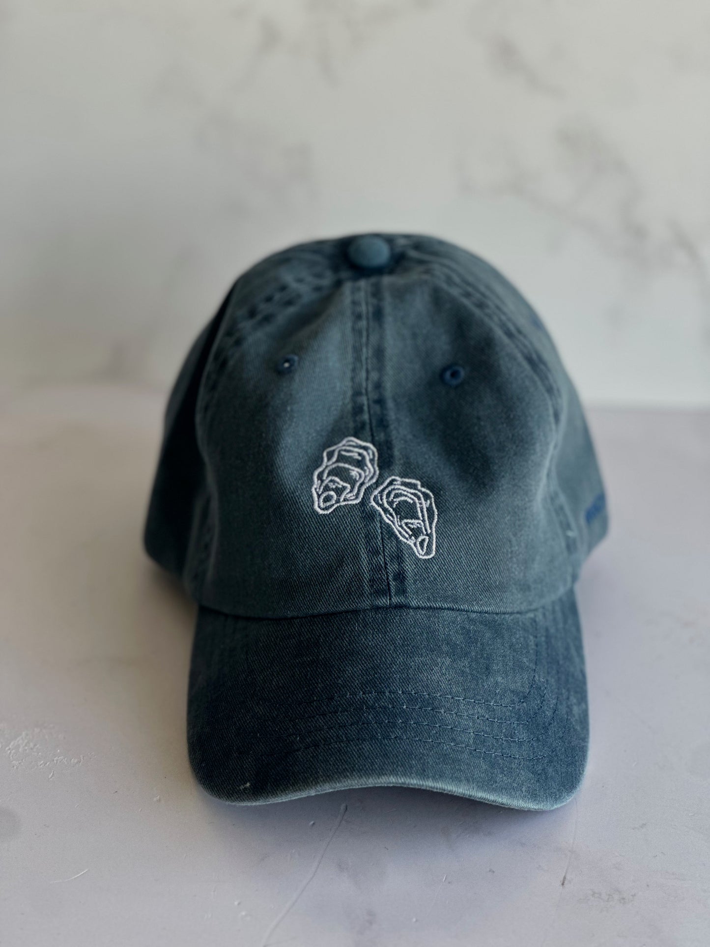 Gorra Azul "Oyster Club"
